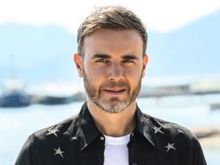 Gary Barlow estará lanzando un álbum navideño