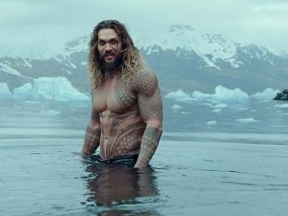 Jason Momoa da positivo a COVID-19