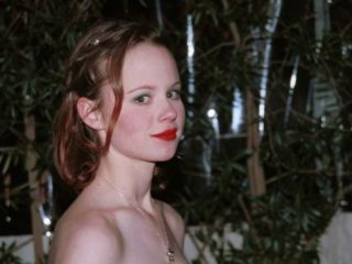 Thora Birch deja la serie de Tim Burton