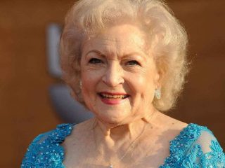 Betty White, icono de la televisión murió a los 99 años