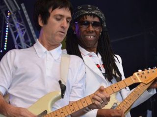 Nile Rodgers dice que Johnny Marr es como 'un hermano' para él