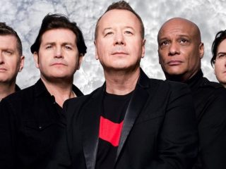 Simple Minds comparte una nueva versión de la canción 'Act Of Love'