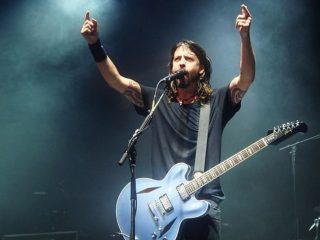 Dave Grohl lanzará un álbum de thrash metal