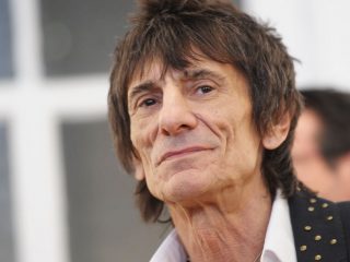 Ronnie Wood pintó el retrato del príncipe Felipe y el príncipe William