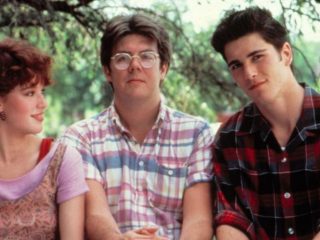 Selena Gomez trabaja en una serie de televisión inspirada en Sixteen Candles