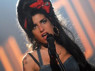 La presentación de Amy Winehouse de 2007 en Glastonbury se lanzará en vinilo