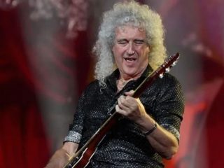 Brian May habla sobre la 'experiencia extraña' que tuvo con Axl Rose