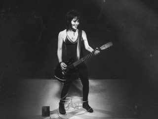 Joan Jett espera 'conectar y apoyar' a las artistas femeninas