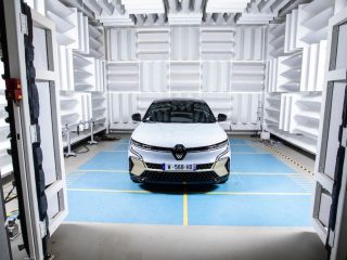 Las cámaras anecoicas: una prueba de alto secreto en la industria automotriz