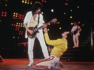 Brian May encontró "raro y traumático" escuchar la voz de Freddie después de su muerte