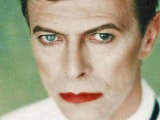 Mira el avance del próximo documental de David Bowie: 'Moonage Daydream'