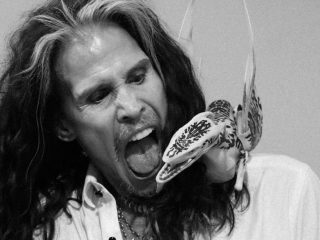 Steven Tyler entra en rehabilitación