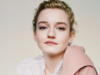 Julia Garner podría protagonizar la película biográfica de Madonna