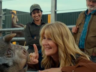 Sam Neill y Laura Dern se reúnen en el nuevo clip de 'Jurassic World: Dominion'