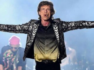 Mick Jagger se siente 'mucho mejor' tras dar positivo por covid-19