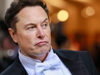 Caen las acciones de Twitter luego de que Elon Musk retirará su oferta de compra