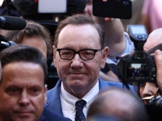 Kevin Spacey se declara no culpable de cargos de agresión sexual