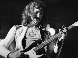 Muere Manny Charlton, guitarrista de Nazareth