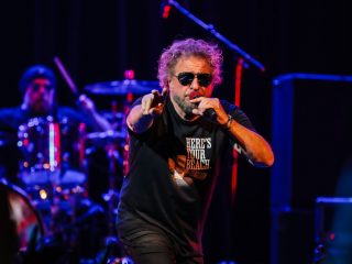 Sammy Hagar admite que no hace música por dinero