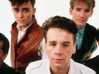 BMG adquiere los "intereses musicales clave" de Simple Minds