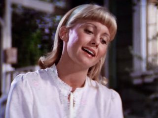 Ninguna canción de 'Grease' fue más icónica que 'Hopelessly Devoted to You'