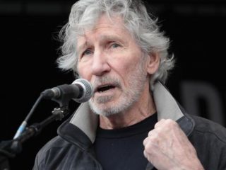 Cancelan concierto de Roger Waters en Polonia