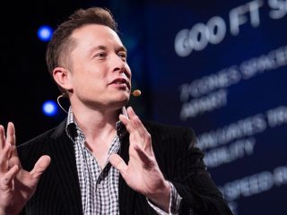 Elon Musk cierra oficialmente acuerdo con Twitter y despide a altos ejecutivos