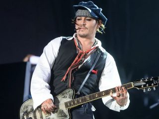 Johnny Depp realizará una gira por Reino Unido con Hollywood Vampires en 2023