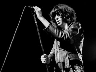 Los derechos de publicación de Joey Ramone vendidos por $10 millones de dólares