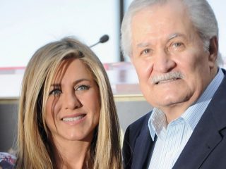 Muere John Aniston, padre de Jennifer Aniston