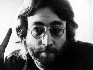 El asesino de John Lennon dice que buscaba la fama cuando asesinó al Beatle