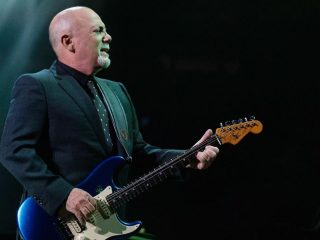 Billy Joel pospone show debido a una infección viral