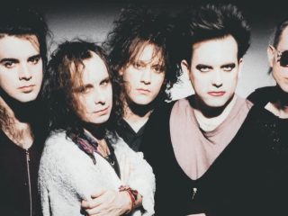 The Cure lanza la versión ampliada del documental de 1991 “Play Out”