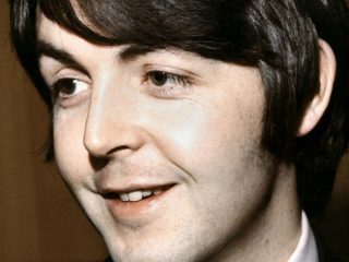 Paul McCartney estuvo a punto de ser atropellado