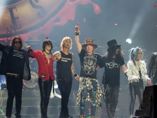 Guns N' Roses anuncia gira mundial 2023