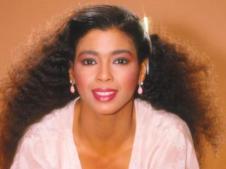 Revelan causa de muerte de Irene Cara: hipertensión y colesterol alto