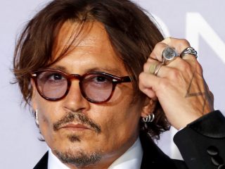 Johnny Depp habla sobre los retratos de celebridades que vende