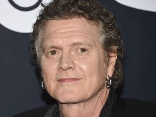 Rick Allen, baterista de Def Leppard, habla sobre el incidente en el que fue agredido