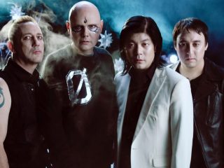 Smashing Pumpkins anuncia "The World is a Vampire Tour"