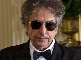 Bob Dylan anuncia nuevo álbum en vivo: Shadow Kingdom