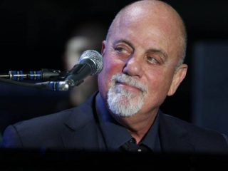 Billy Joel asiste a concierto de Taylor Swift