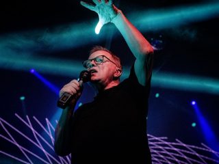 New Order anuncia gira por Reino Unido y Europa