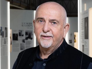 Peter Gabriel dice que los músicos necesitan trabajar con Inteligencia Artificial