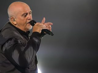 Peter Gabriel comparte su nuevo sencillo “Four Kinds of Horses”