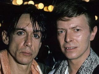 Cómo fue que David Bowie le salvó la vida de Iggy Pop