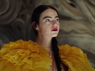 Emma Stone vuelve a la vida en el tráiler de Poor Things de Yorgos Lanthimos