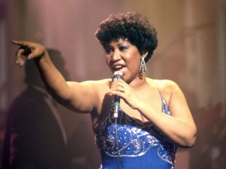 Testamento escrito a mano de Aretha Franklin es válido, dicta un jurado