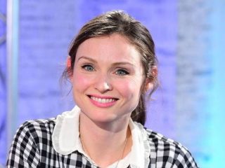 Sophie Ellis Bextor deleita a sus hijos con nuevo sencillo