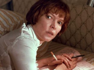 Ellen Burstyn regresa en el tráiler de The Exorcist: Believer