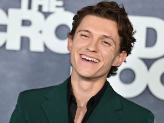 Tom Holland revela que era "adicto al alcohol"